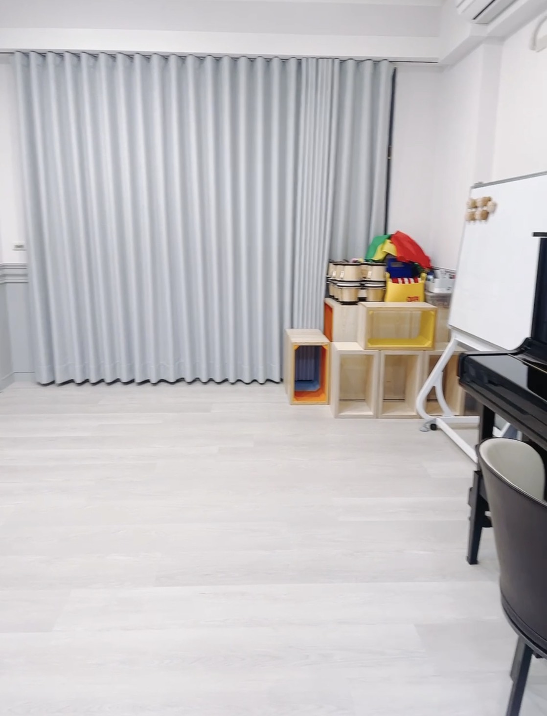 美育北區授權教室教室一角｜0–3 歲親子音樂律動